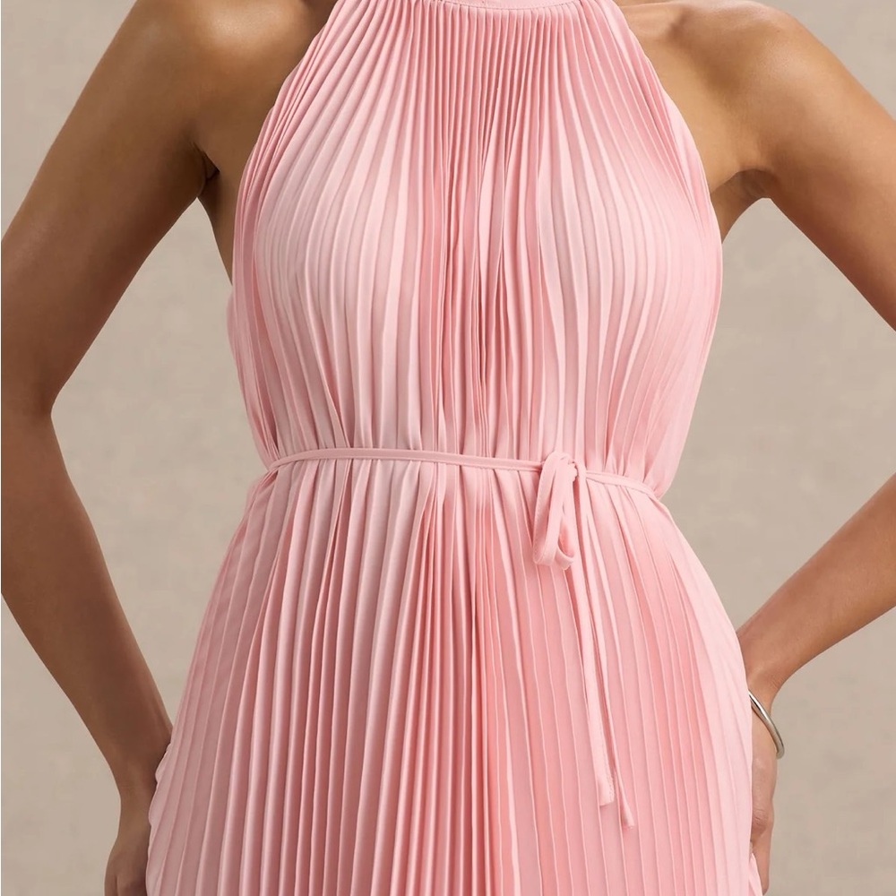 Chic Strapless Pink Pleated Dress